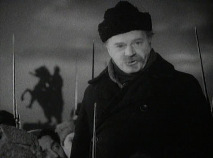 Кадр из фильма Разгром Юденича (1940)