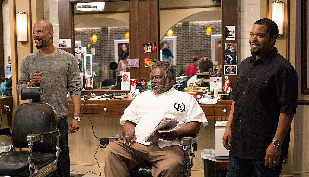 Кадр из фильма Парикмахерская 3 / Barbershop: The Next Cut (2016)