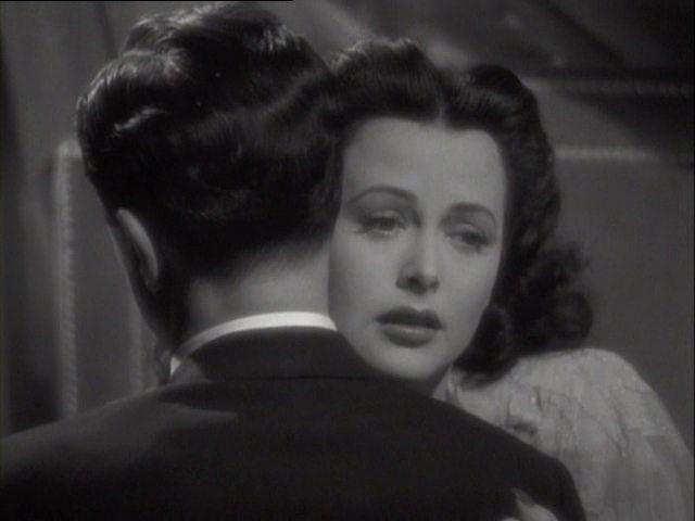 Кадр из фильма Перекрестки / Crossroads (1942)