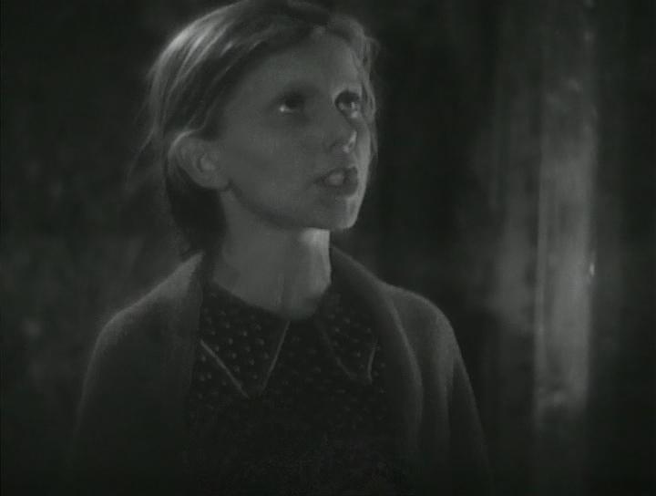 Кадр из фильма Юные партизаны (1942)