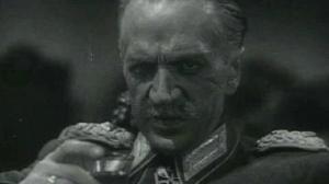 Кадры из фильма Секретарь райкома (1942)