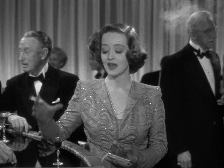 Кадр из фильма Благодари судьбу / Thank Your Lucky Stars (1943)