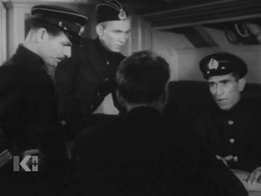 Кадр из фильма Подводная лодка Т-9 (1943)