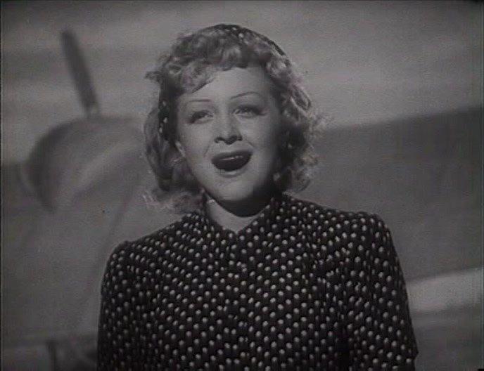 Кадр из фильма Воздушный извозчик (1943)