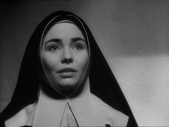 Кадр из фильма Песня Бернадетт / The Song of Bernadette (1943)