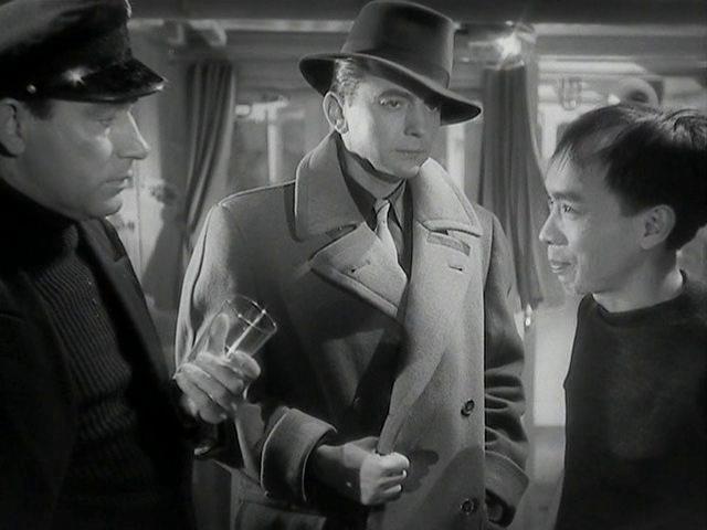 Кадр из фильма Безнадежное путешествие / Voyage sans espoir (1943)
