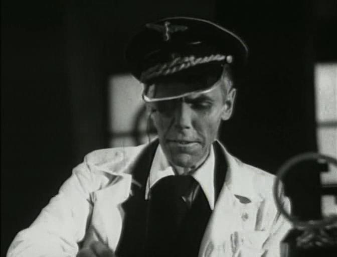Кадр из фильма Новые похождения Швейка (1943)
