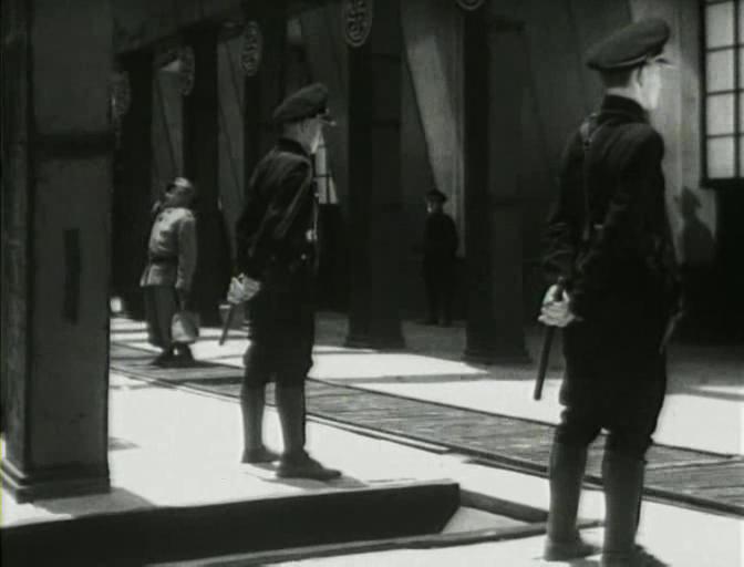 Кадр из фильма Новые похождения Швейка (1943)