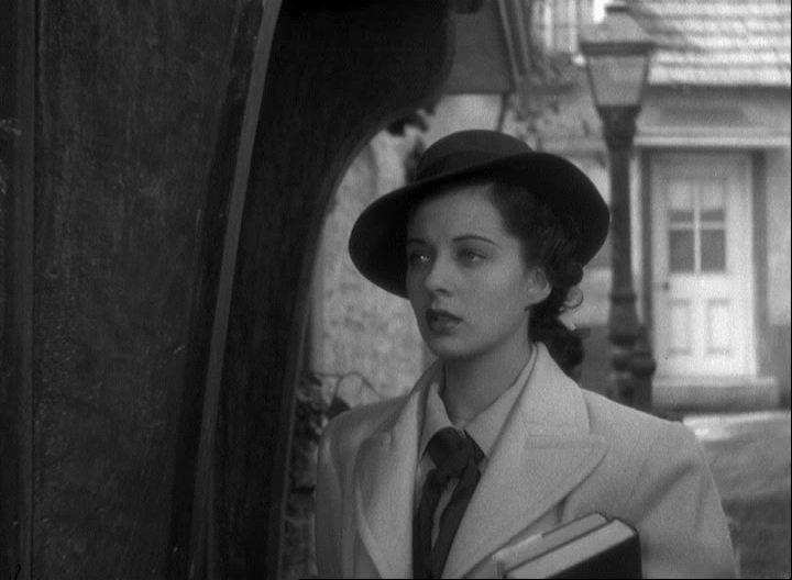 Кадр из фильма Незваные / The Uninvited (1944)