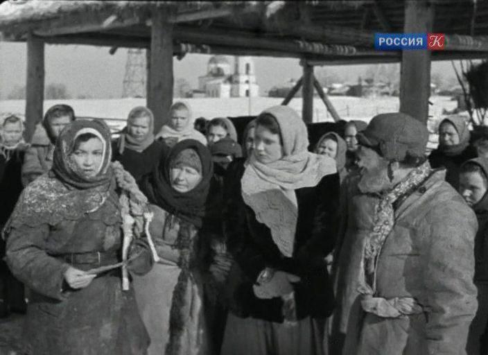 Кадр из фильма Родные поля (1944)