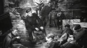 Кадры из фильма Дни и ночи (1944)