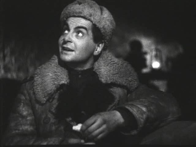 Кадр из фильма Дни и ночи (1944)
