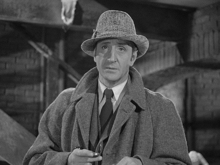 Кадр из фильма Шерлок Холмс: Жемчужина смерти / Sherlock Holmes: The Pearl of Death (1944)