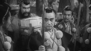 Кадры из фильма Наступающие на хвост тигра / Tora no o wo fumu otokotachi (1945)