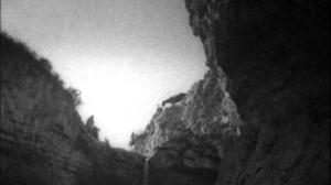 Кадры из фильма Золотая тропа (1945)