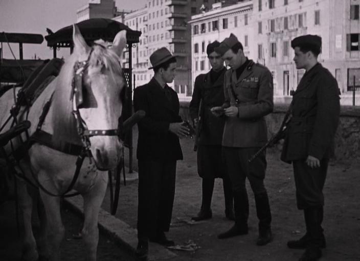 Кадр из фильма Рим, открытый город / Roma città aperta (1945)