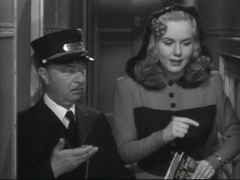 Кадр из фильма Леди в поезде / Lady on a Train (1945)
