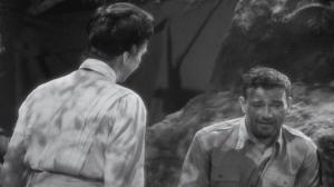 Кадры из фильма Возвращение на Батаан / Back to Bataan (1945)