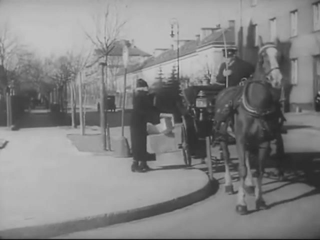 Кадр из фильма Извозчик № 13 / Dorozkarz nr 13 (1937)