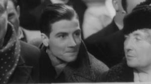 Кадры из фильма Простофиля / Gribouille (1937)