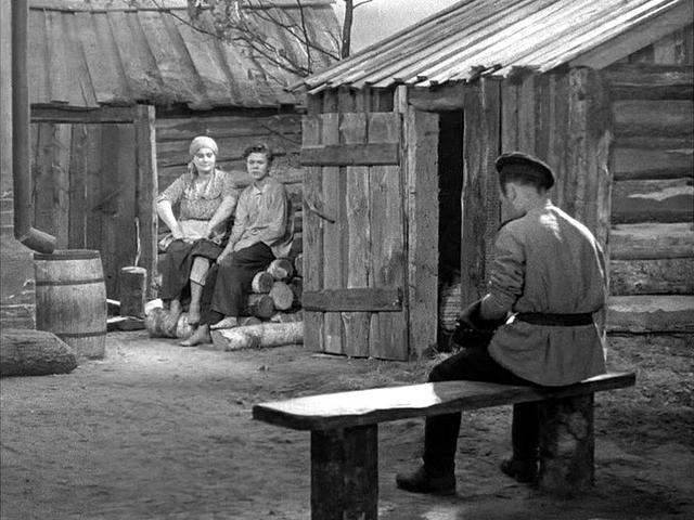 Кадр из фильма В людях (1938)