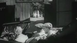 Кадры из фильма Девушка ищет любви / Dziewczyna szuka milosci (1938)