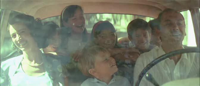 Кадр из фильма Такова жизнь / La Baule-les-Pins (1990)