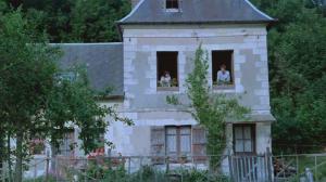 Кадры из фильма Тихие дни в Клиши / Jours tranquilles à Clichy (1990)