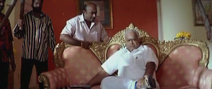 Кадр из фильма Тирупати / Tirupathi (2006)