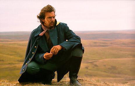 Кадр из фильма Танцующий с волками / Dances with Wolves (1990)