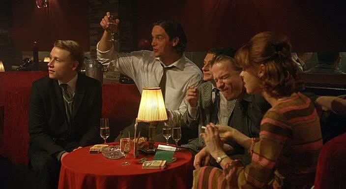 Кадр из фильма Красный какаду / Der rote Kakadu (2006)