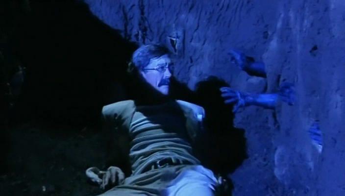Кадр из фильма Гробница / The Tomb (2006)