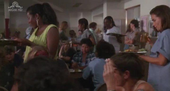 Кадр из фильма Невиновная молодая женщина / Caged Fear (1991)