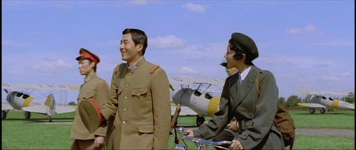 Кадр из фильма Синяя ласточка / Cheongyeon (2005)