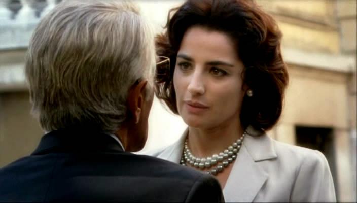 Кадр из фильма Каллас и Онассис / Callas e Onassis (2005)