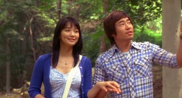 Кадр из фильма Красавица и чудовище / Yasuwa minyeo (2005)