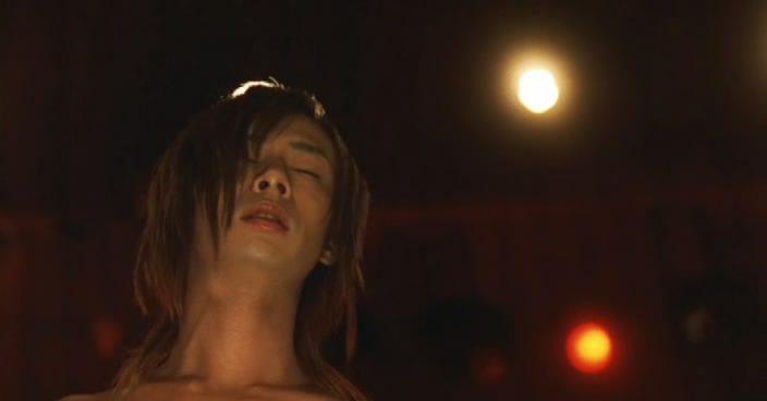 Кадр из фильма Странный цирк / Kimyo na sakasu (2005)