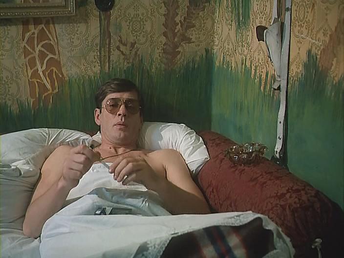 Кадр из фильма Странные мужчины Семеновой Екатерины (1992)