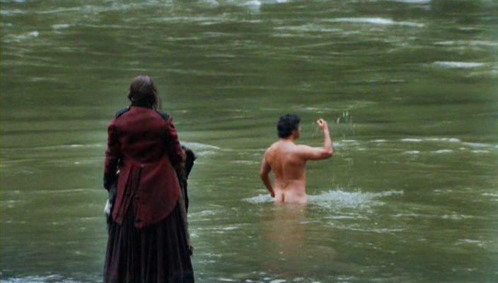 Кадр из фильма Королева реки / River Queen (2005)