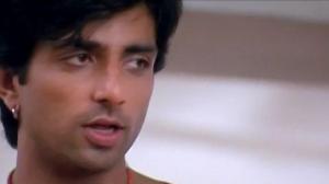 Кадры из фильма Ты свела меня с ума / Aashiq Banaya Aapne: Love Takes Over (2005)