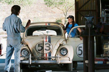 Кадр из фильма Сумасшедшие гонки / Herbie Fully Loaded (2005)