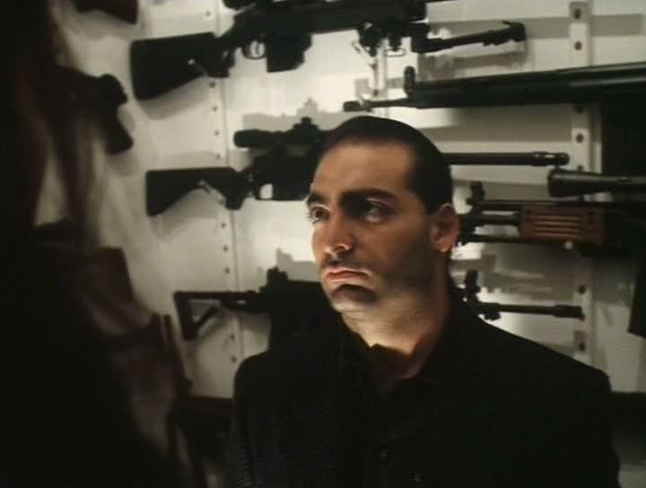 Кадр из фильма Братья по оружию / Band of Brothers (1992)