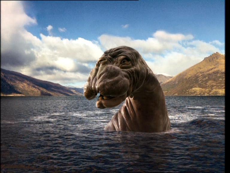 Кадр из фильма Динозавр Ми-Ши: Хозяин озера / Mee-Shee: The Water Giant (2005)