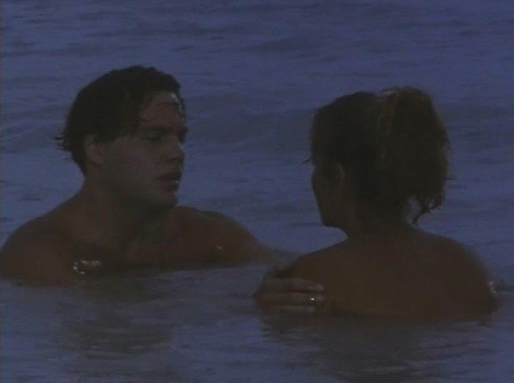 Кадр из фильма Соль на нашей коже / Salt on Our Skin (1992)