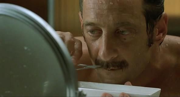 Кадр из фильма Усы / La moustache (2005)