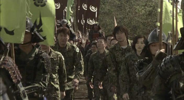 Кадр из фильма Спецназ против самураев. Миссия 1549 / Sengoku jieitai 1549 (2005)