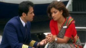 Кадры из фильма Встреча в аэропорту / Kuchh Meetha Ho Jaye (2005)