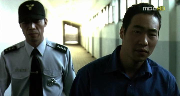 Кадр из фильма Кричащий кулак / Jumeogi unda (2005)