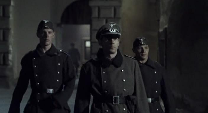 Кадр из фильма Побег из замка Колдиц / Colditz (2005)