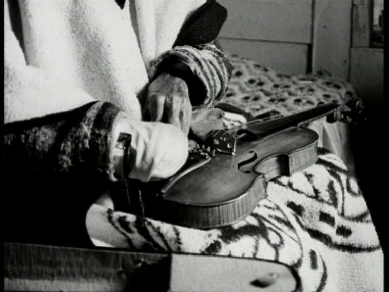 Кадр из фильма Скрипка / El Violin (2005)